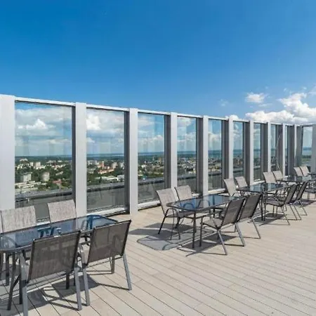 Hanza Tower Gold - 24 Pool & Appartamento *